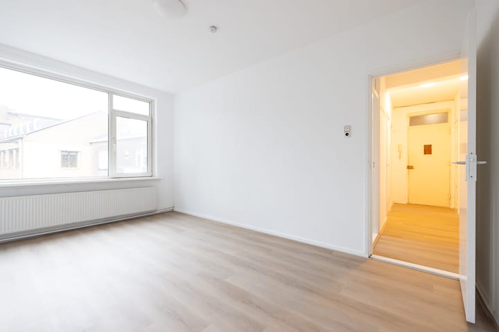 Foto 10 van Leeuwenstraat 5-C