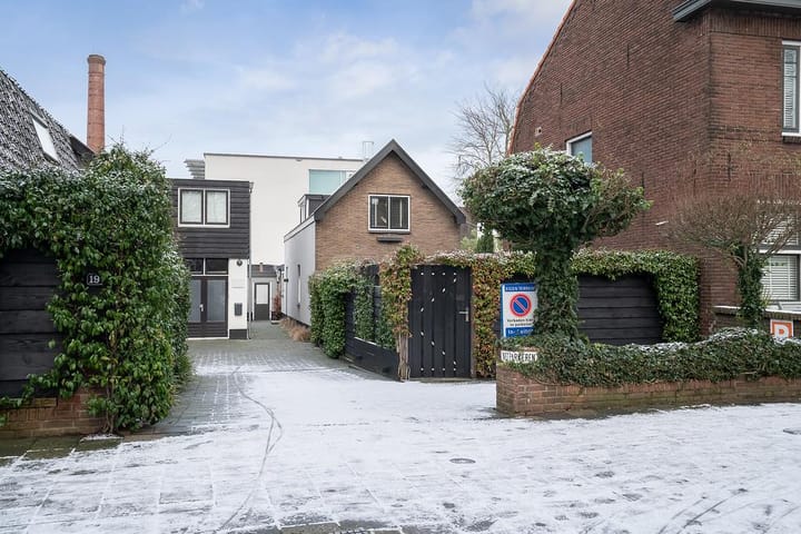 Photo 2 of Poortdijk 25