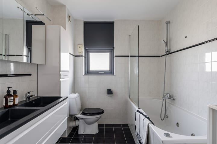 Photo 22 of Avenue Carnisse 63