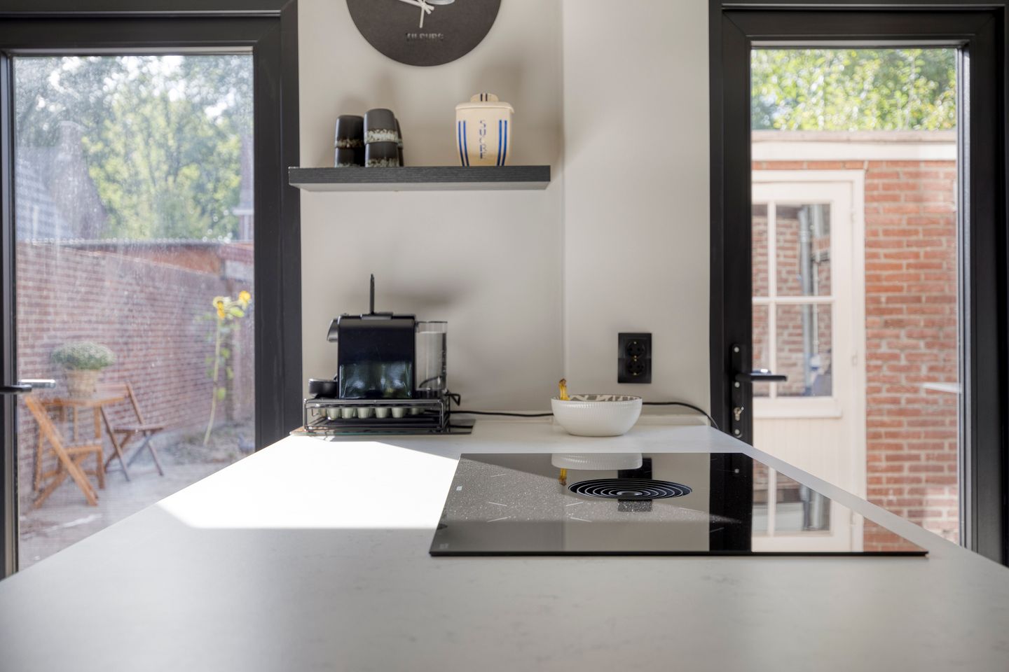 Foto 10 van Troubadourplein 18