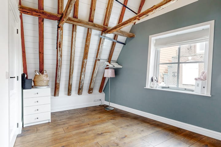 Photo 36 of Kruisstraat 7