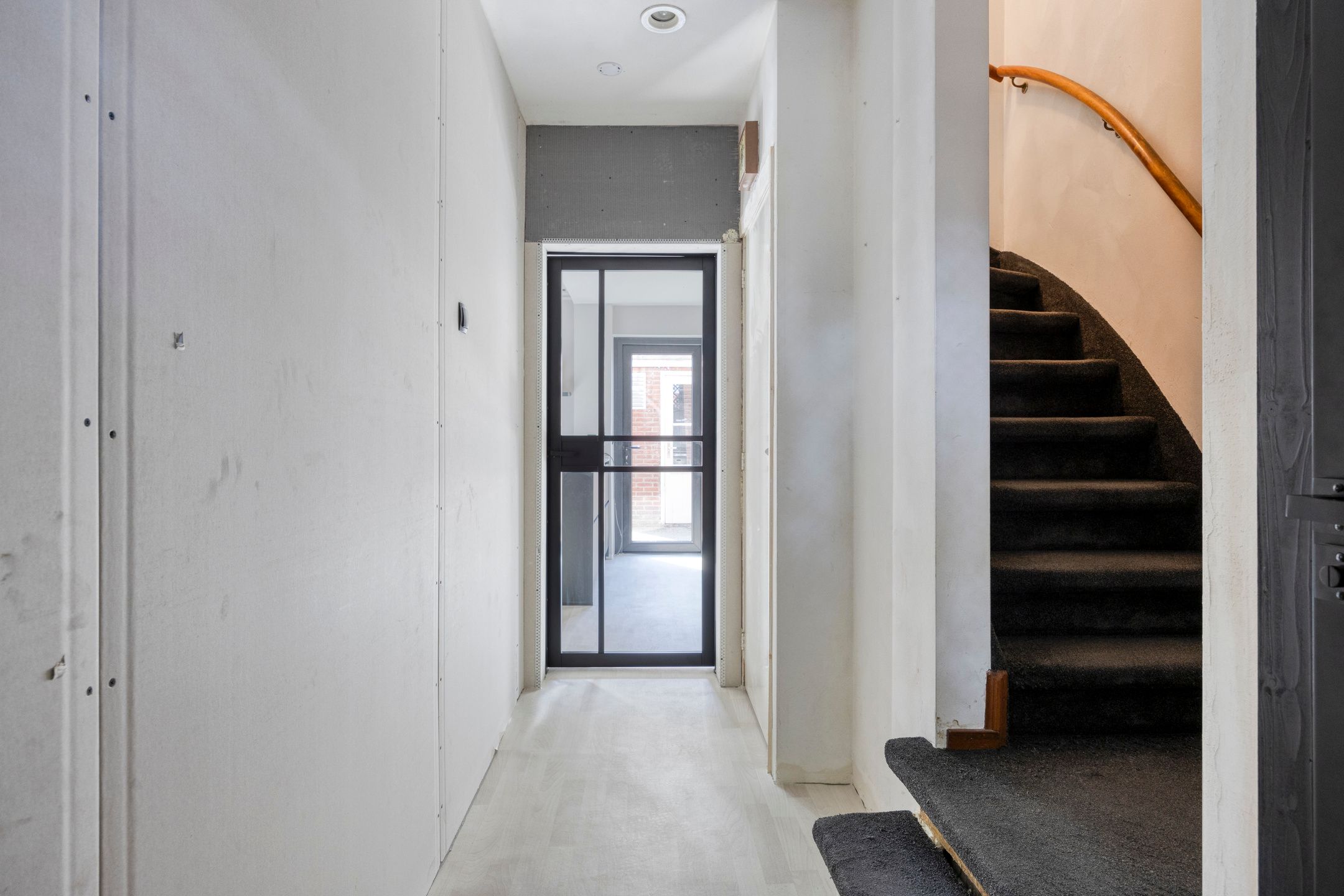 Foto 18 van Troubadourplein 18