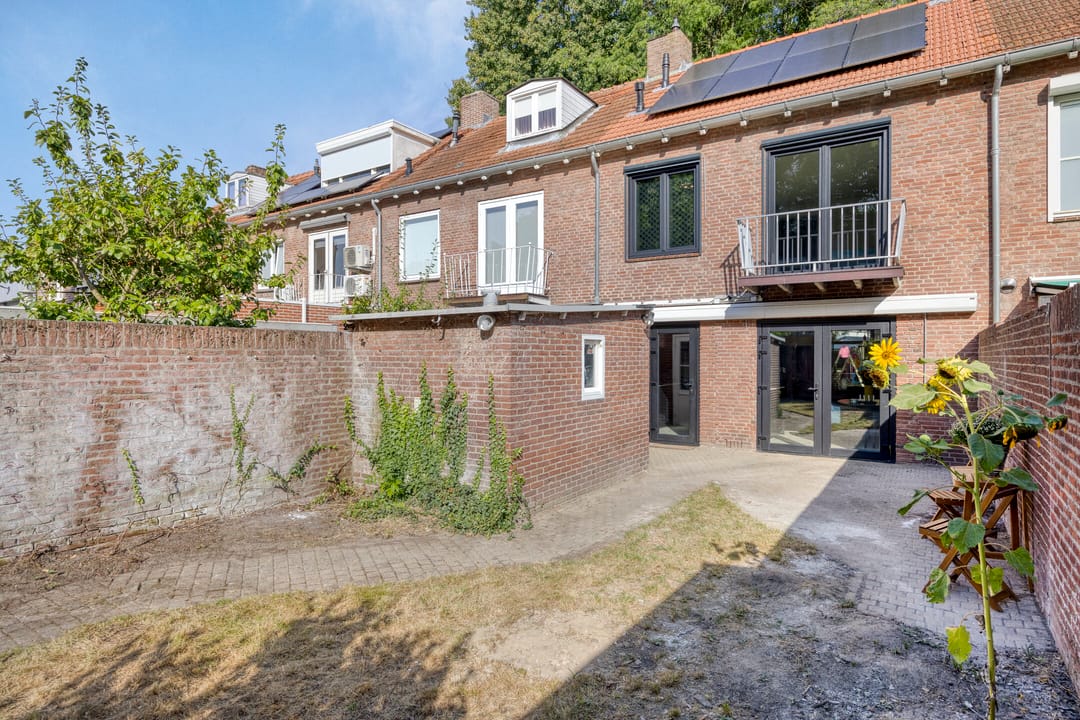 Foto 38 van Troubadourplein 18