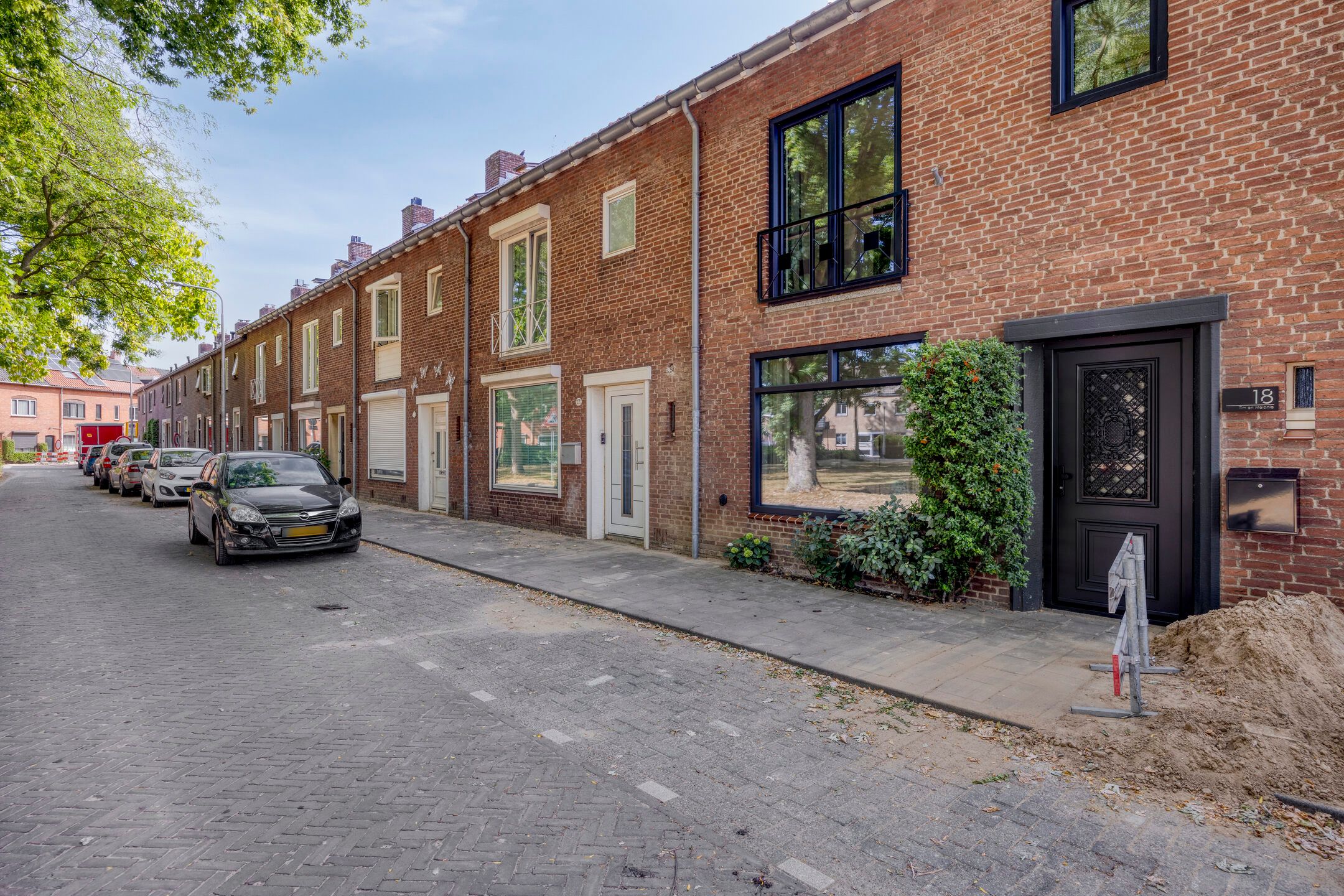 Foto 42 van Troubadourplein 18