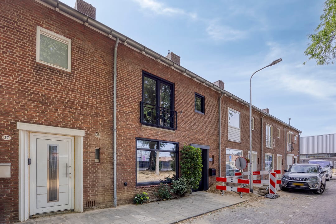 Foto 43 van Troubadourplein 18