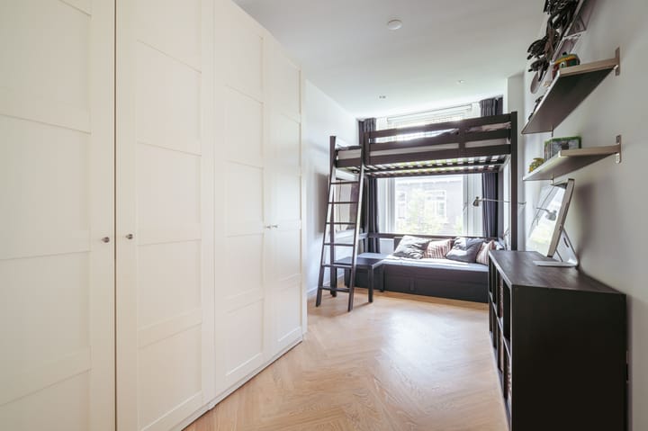 Photo 11 of Nicolaas Maesstraat 92-A