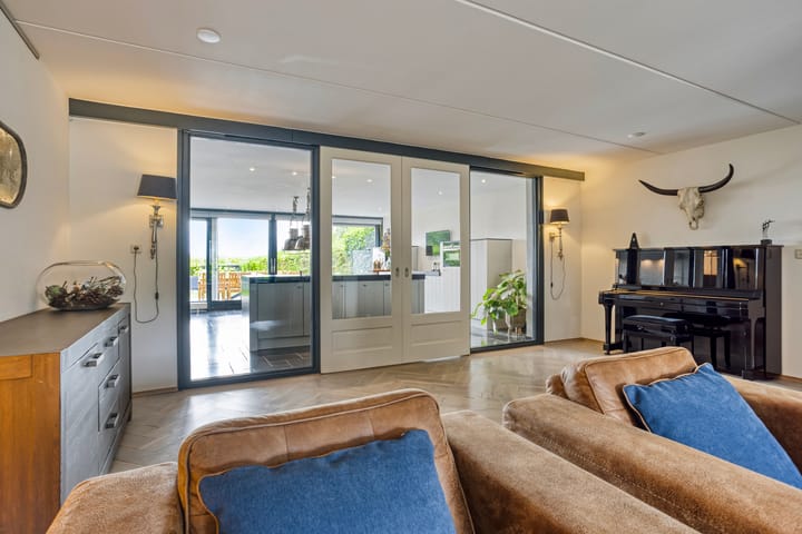 Photo 14 of Europalaan 43