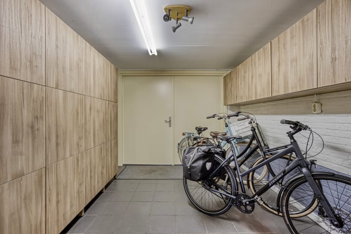 Photo 31 of Europalaan 43