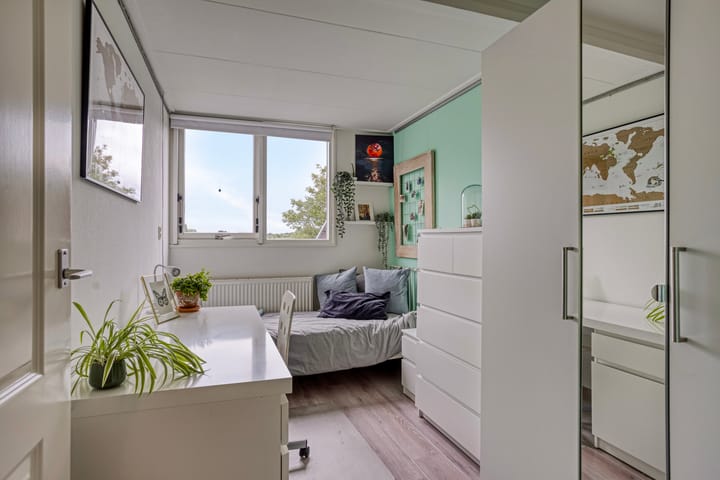 Photo 35 of Europalaan 43