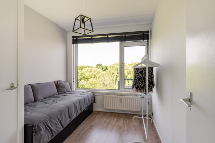 Foto 22 van De Lairesselaan 177