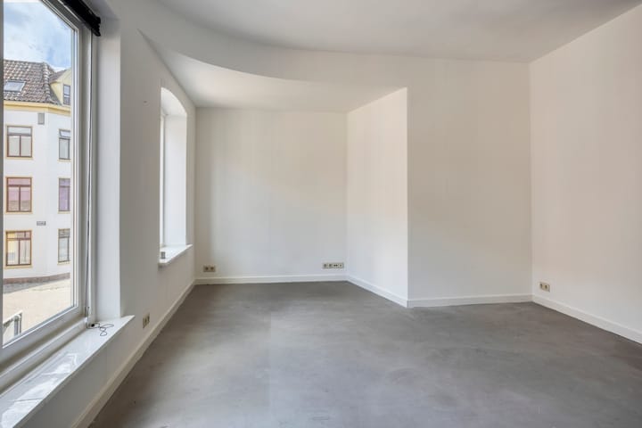 Photo 8 of Waterstraat 35