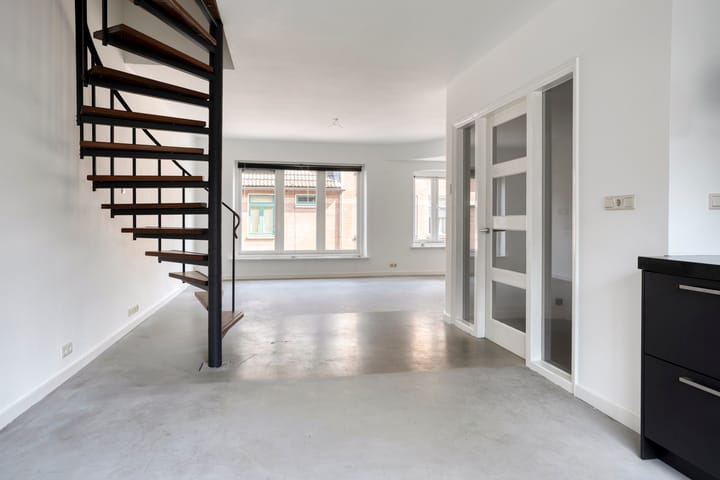 Photo 9 of Waterstraat 35