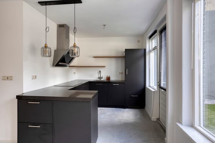 Photo 12 of Waterstraat 35