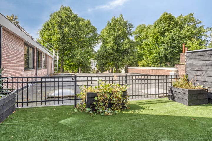 Photo 16 of Waterstraat 35