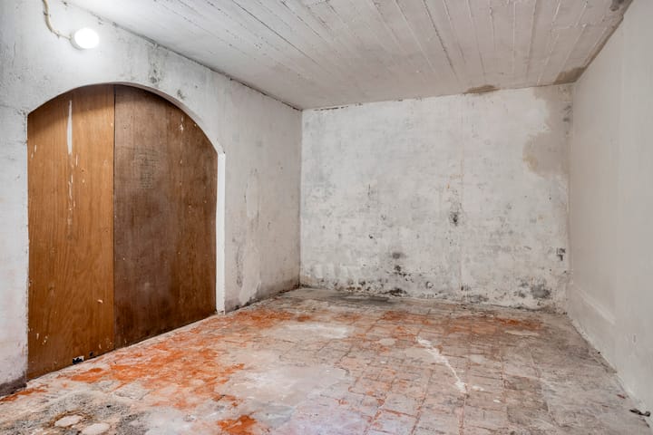 Photo 42 of Waterstraat 35