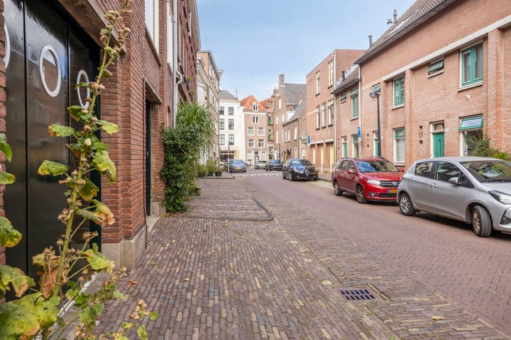 Photo 44 of Waterstraat 35