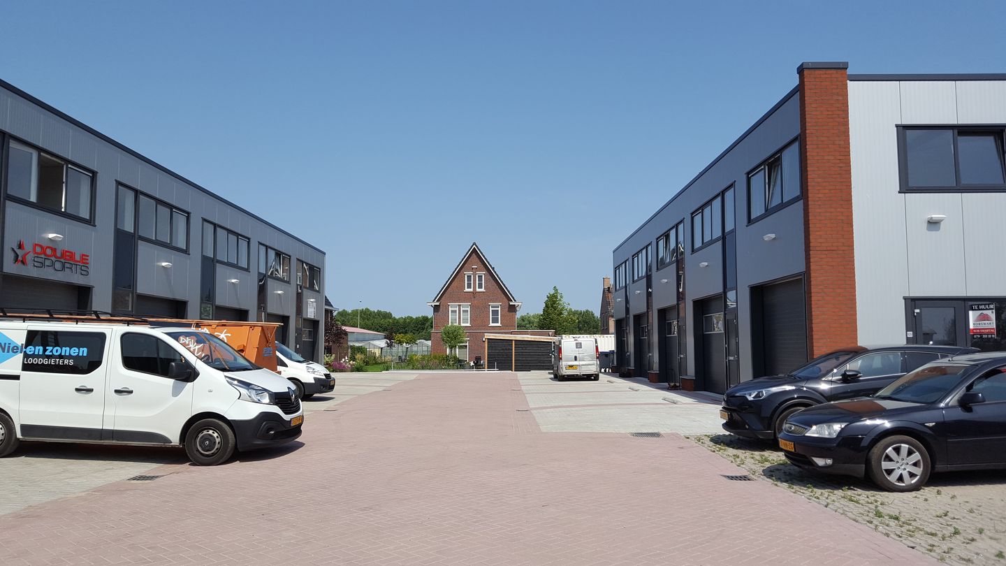 View photo 3 of Hankweg 105