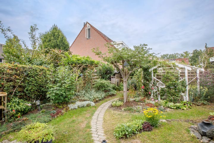 Foto 34 van Knotwilgenstraat 4