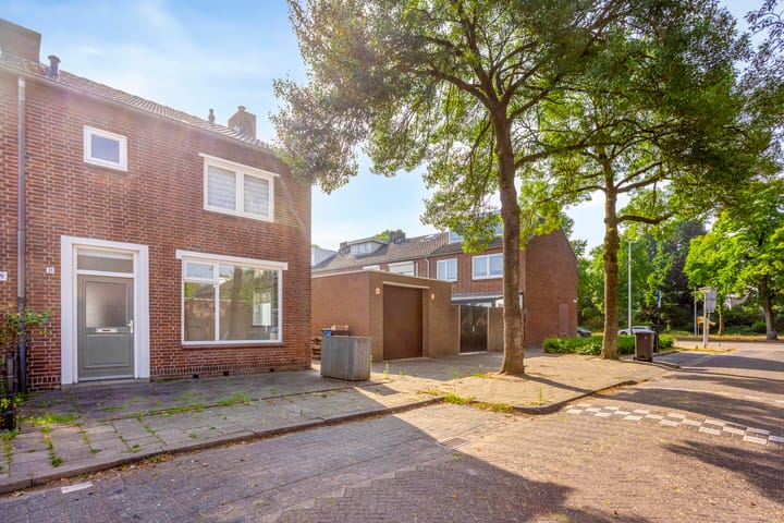 Photo 21 of Papaverstraat 31