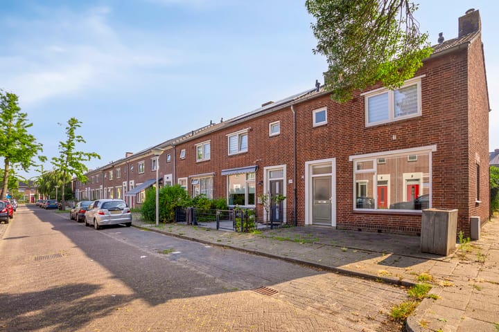 Photo 22 of Papaverstraat 31