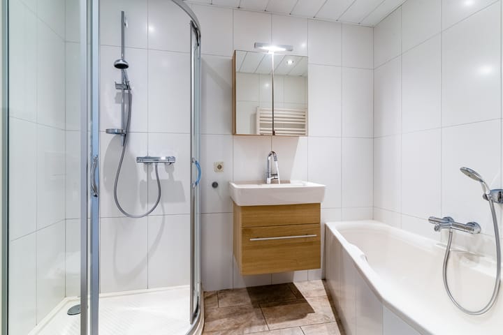 Foto 2 van Ariane 10