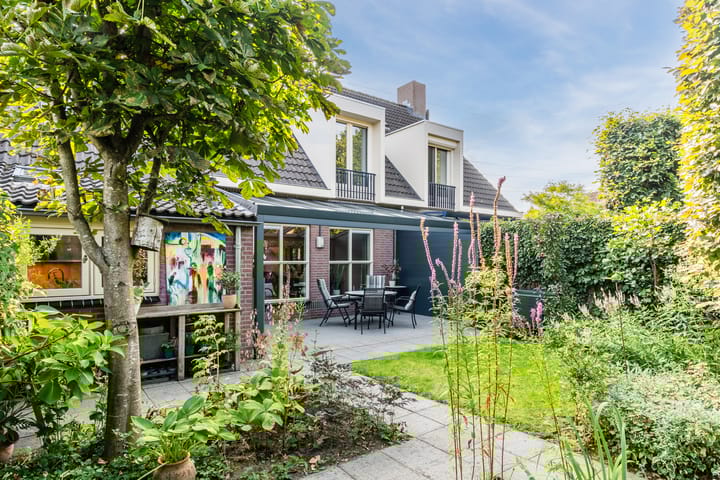 Foto 3 van Ariane 10