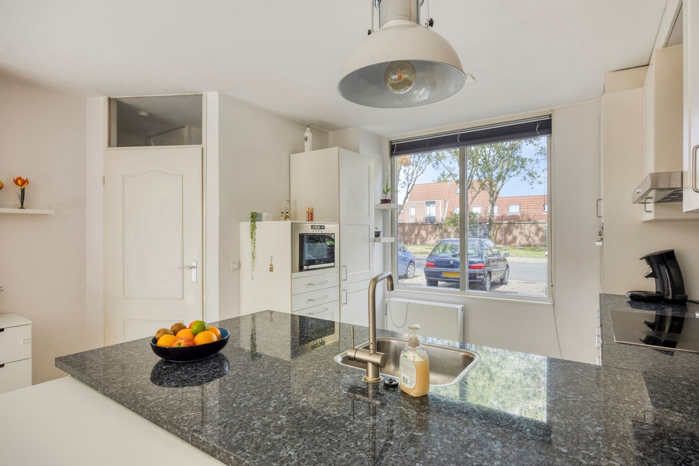 Foto 10 van Helena Verburgstraat 40