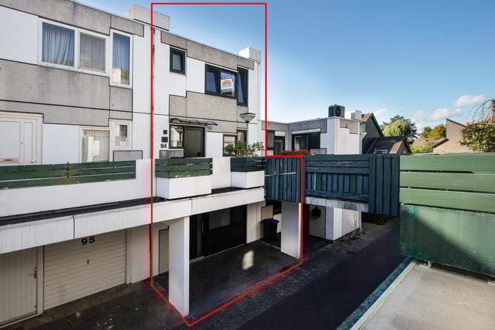 Foto 1 van Zwaluwenburg 94