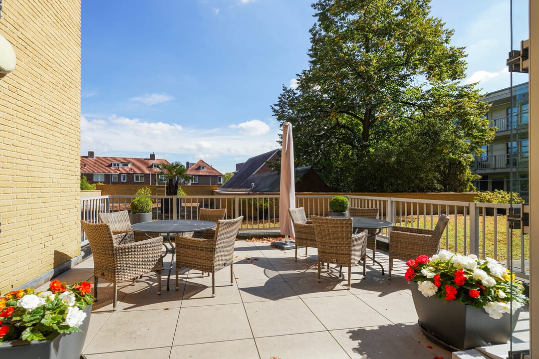 Foto 52 van Ringbaan-Oost 240-50