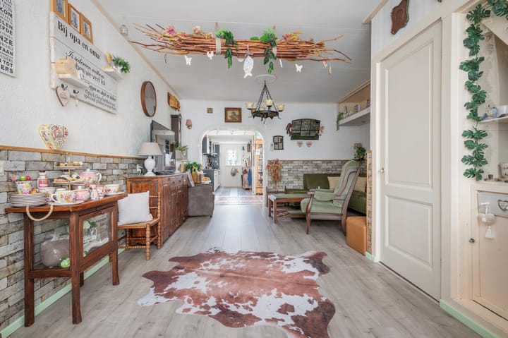 Foto 2 van Bornsestraat 79