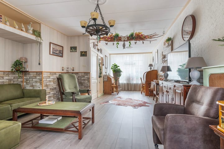 Foto 9 van Bornsestraat 79