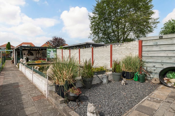 Foto 36 van Bornsestraat 79