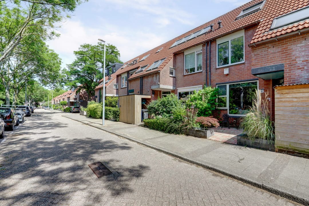 Foto 28 van Albert Rousselsingel 48