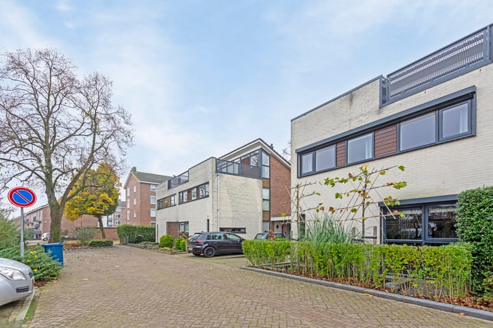 Foto 51 van Titaniumstraat 20