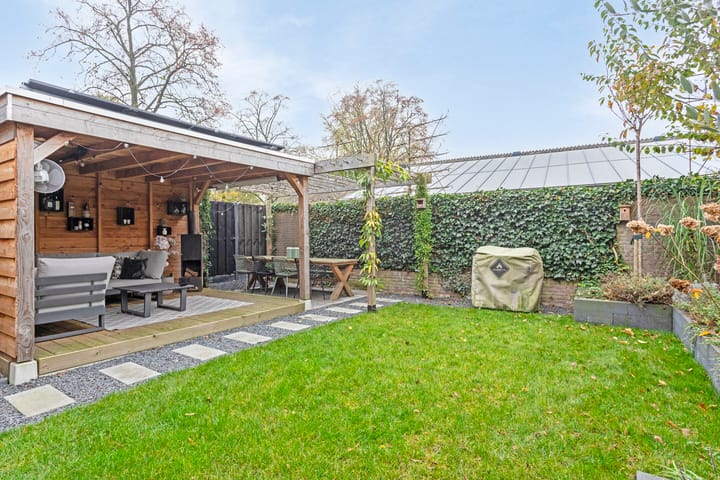 Foto 38 van Titaniumstraat 20