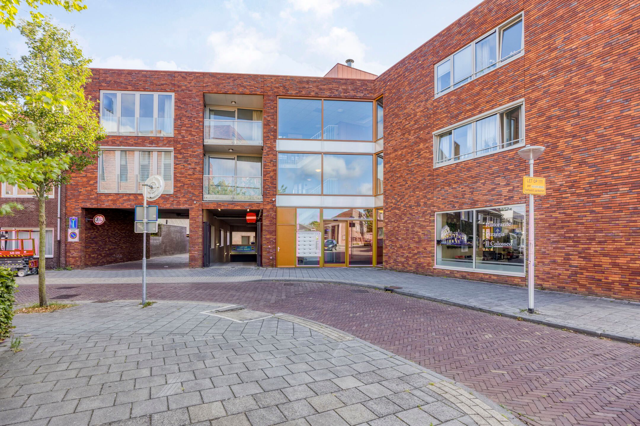 Foto 3 van Paulus Potterstraat 35