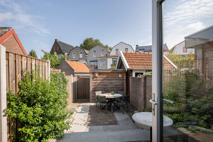 Foto 5 van Bebouwdendam 27