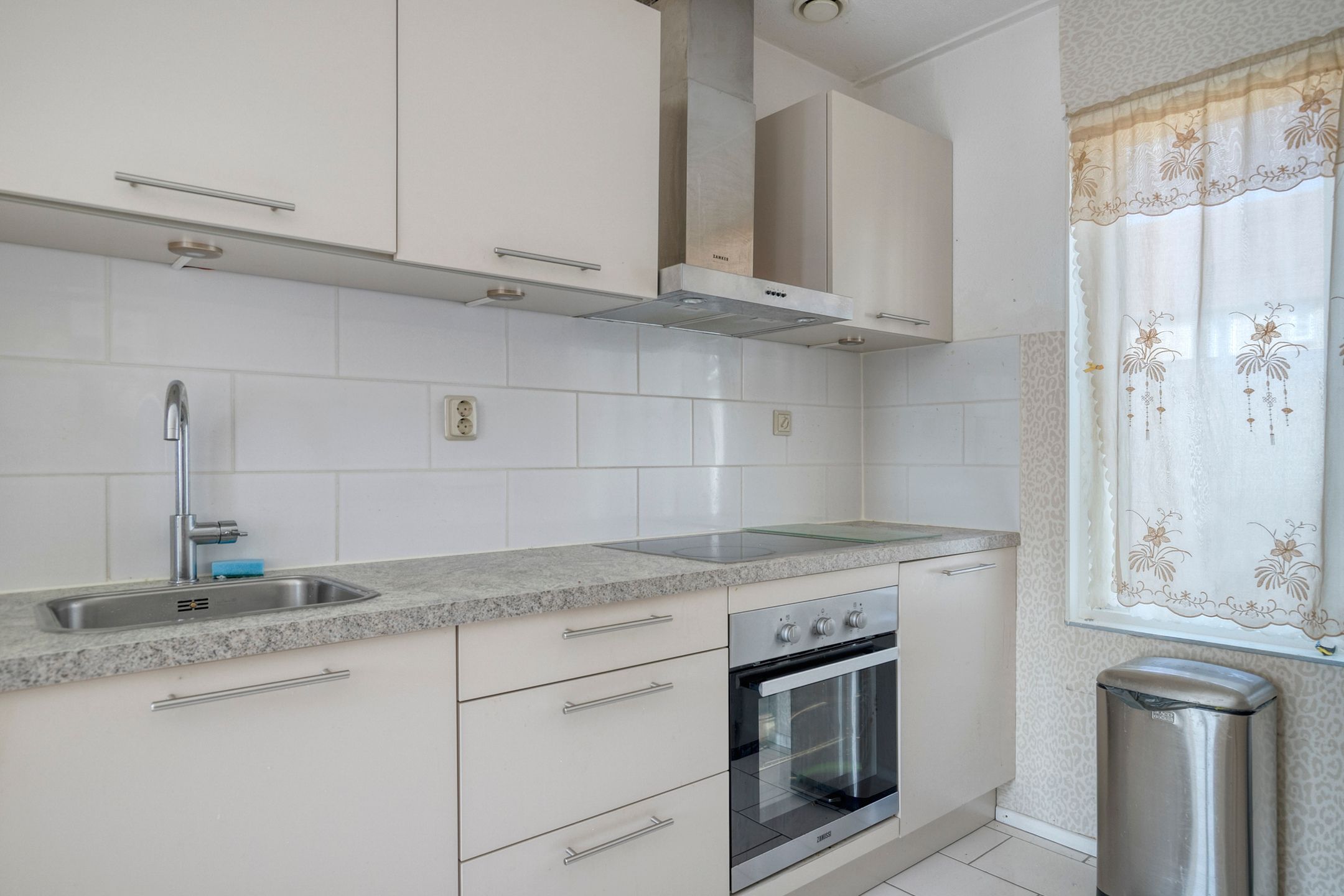 Foto 15 van Gipskruidweg 137