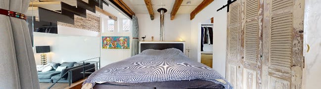 Slaapkamer met inloopkast en badkamer en-suite