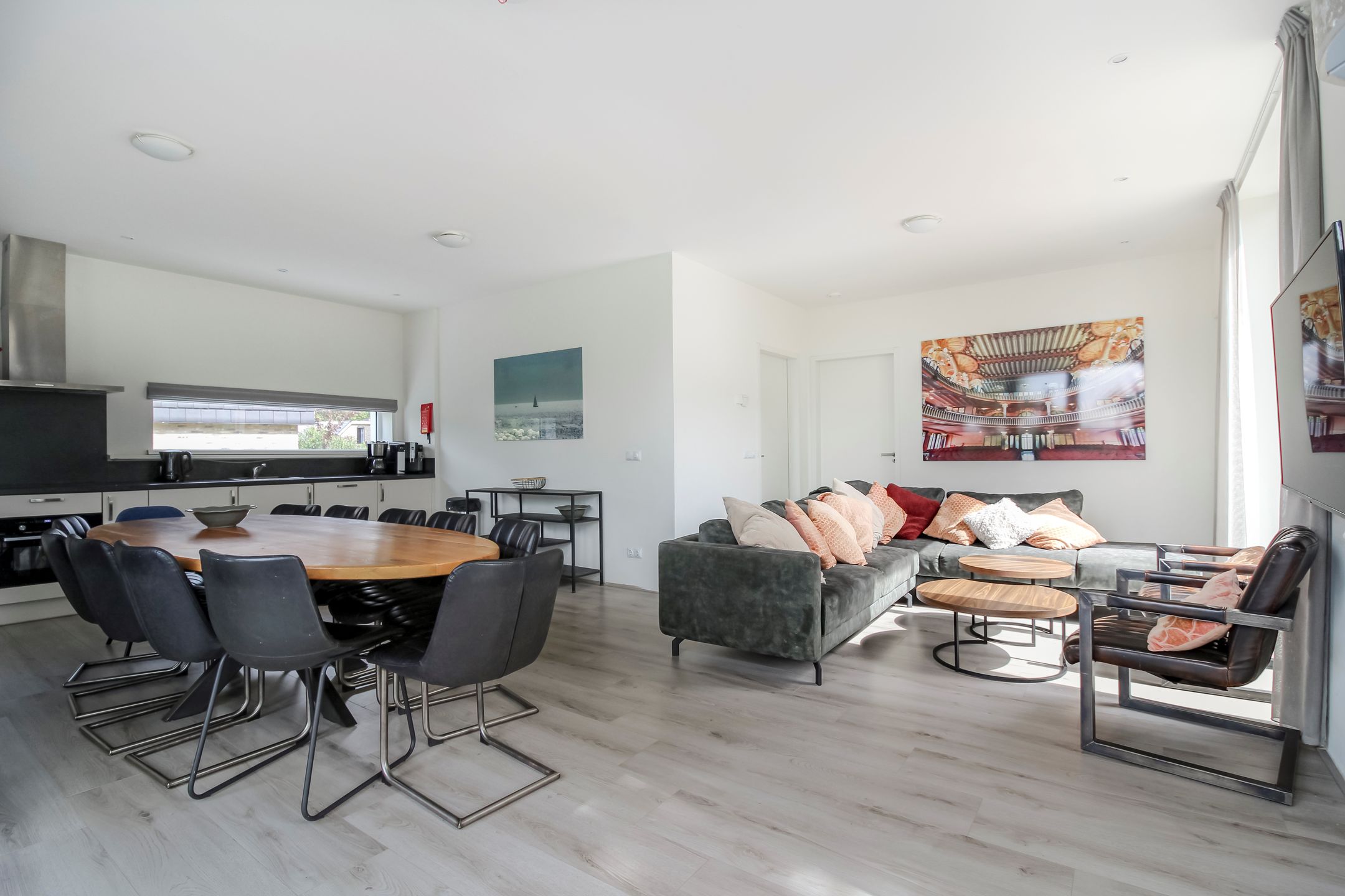 6-bedroom freehold villa in Biddinghuizen — photo 4 of 5