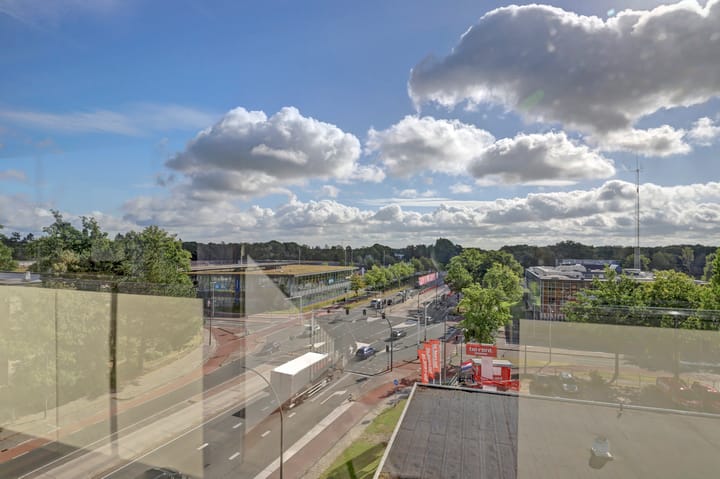 Photo 23 of Gronausestraat 176