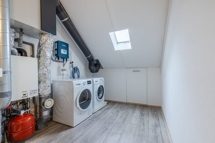 Foto 31 van Black Alicante 106