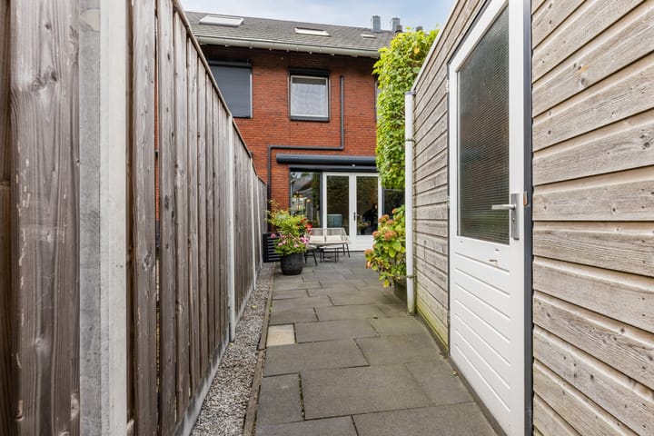 Foto 40 van Black Alicante 106