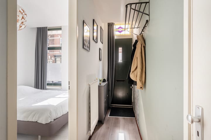 Foto 16 van Volmarijnstraat 143-A