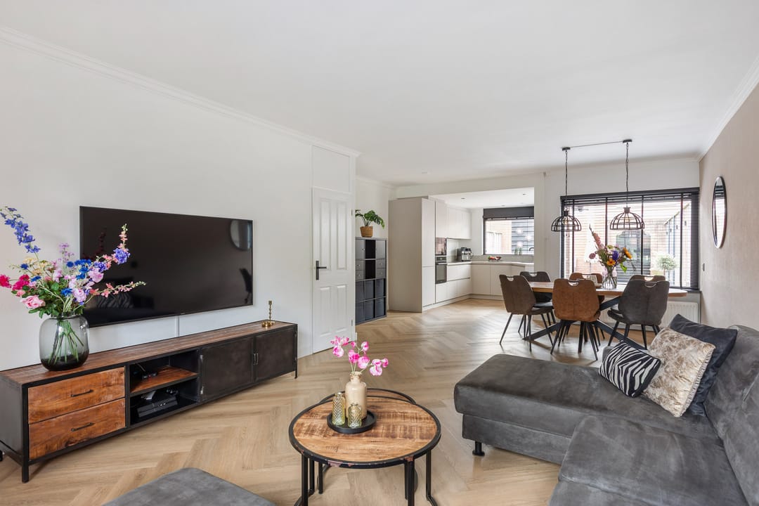 Foto 8 van Helmkruid 7