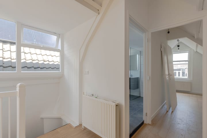 Foto 23 van Ebenhaëzerstraat 68