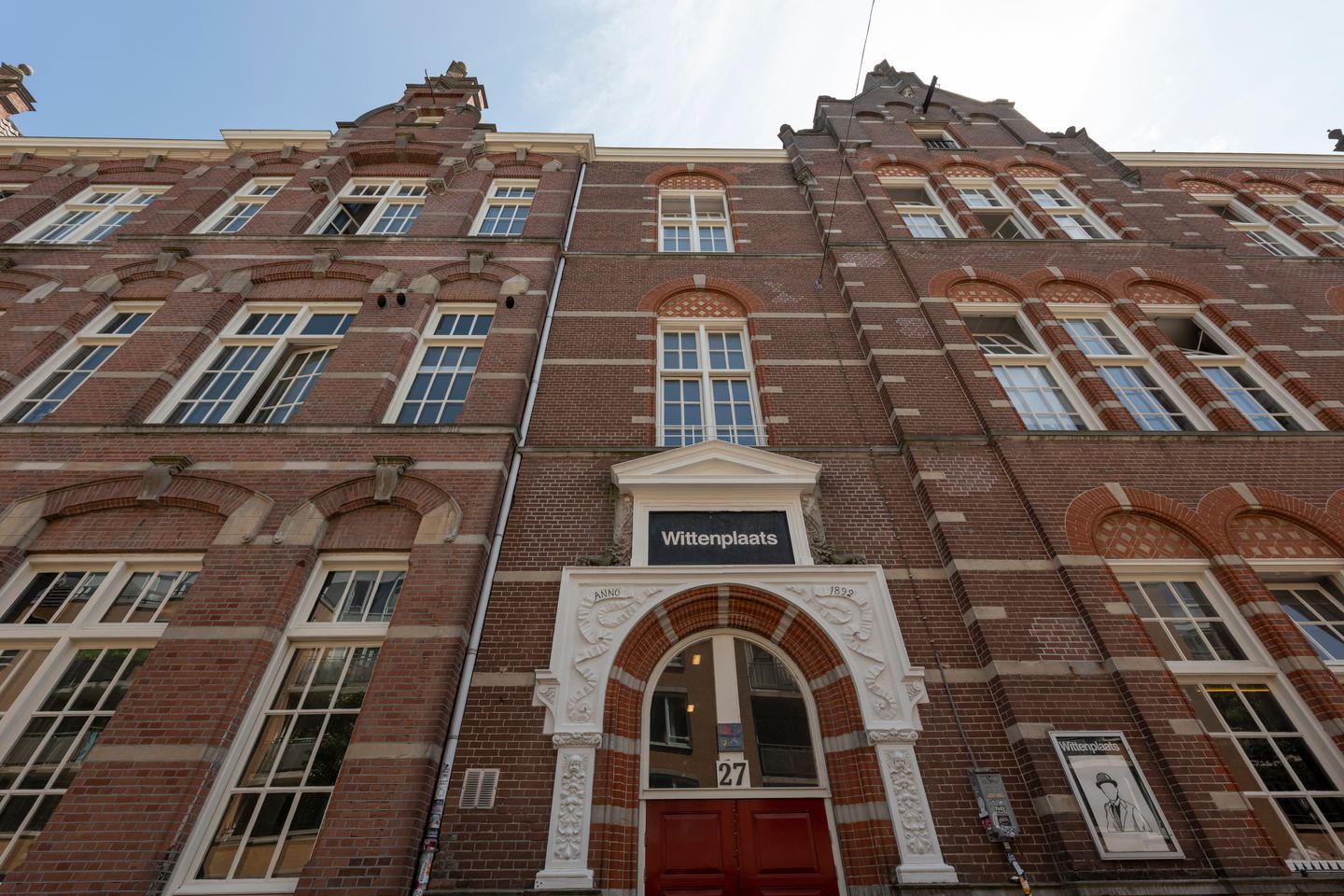 View photo 3 of De Wittenstraat 27