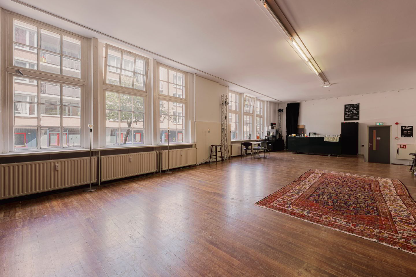 View photo 5 of De Wittenstraat 27