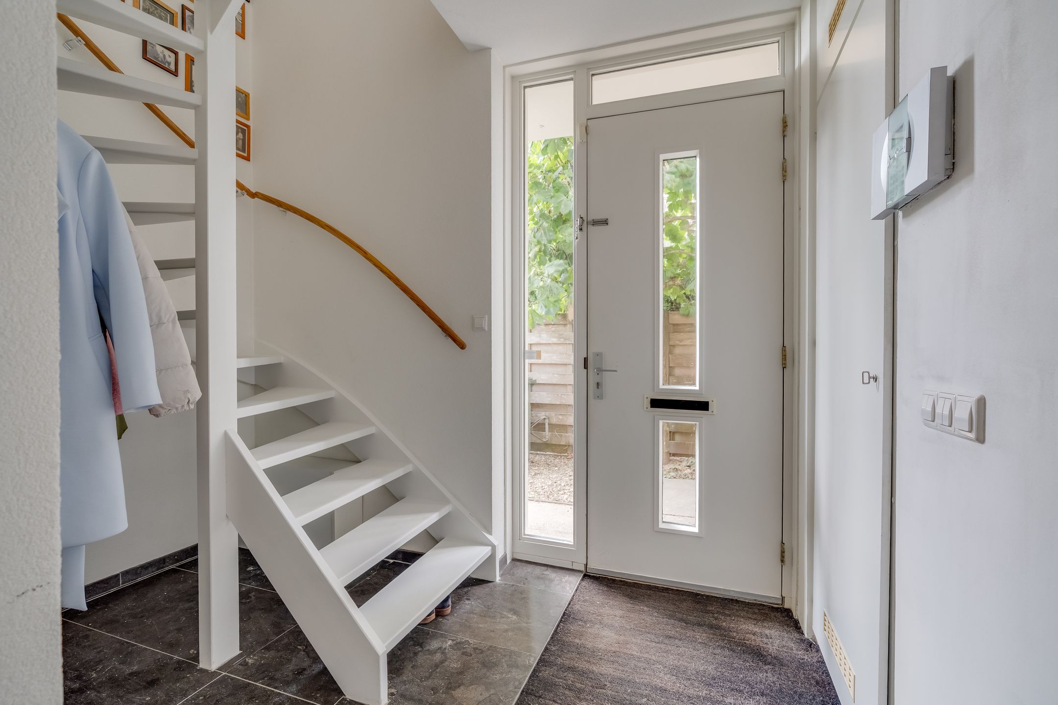 Foto 6 van Paleismuur 70