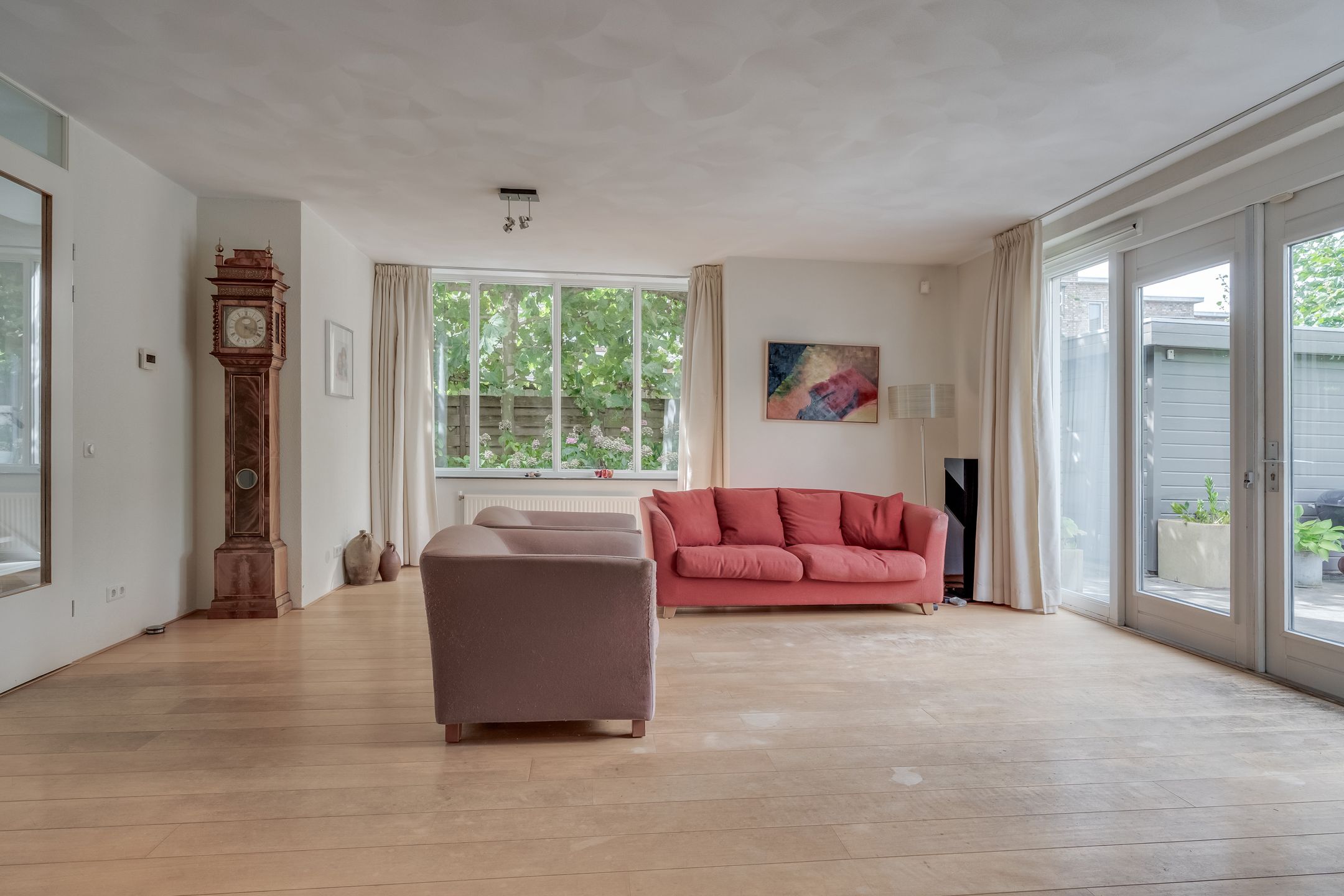 Foto 9 van Paleismuur 70